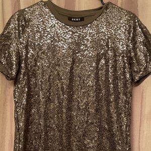 Army green, sequin top